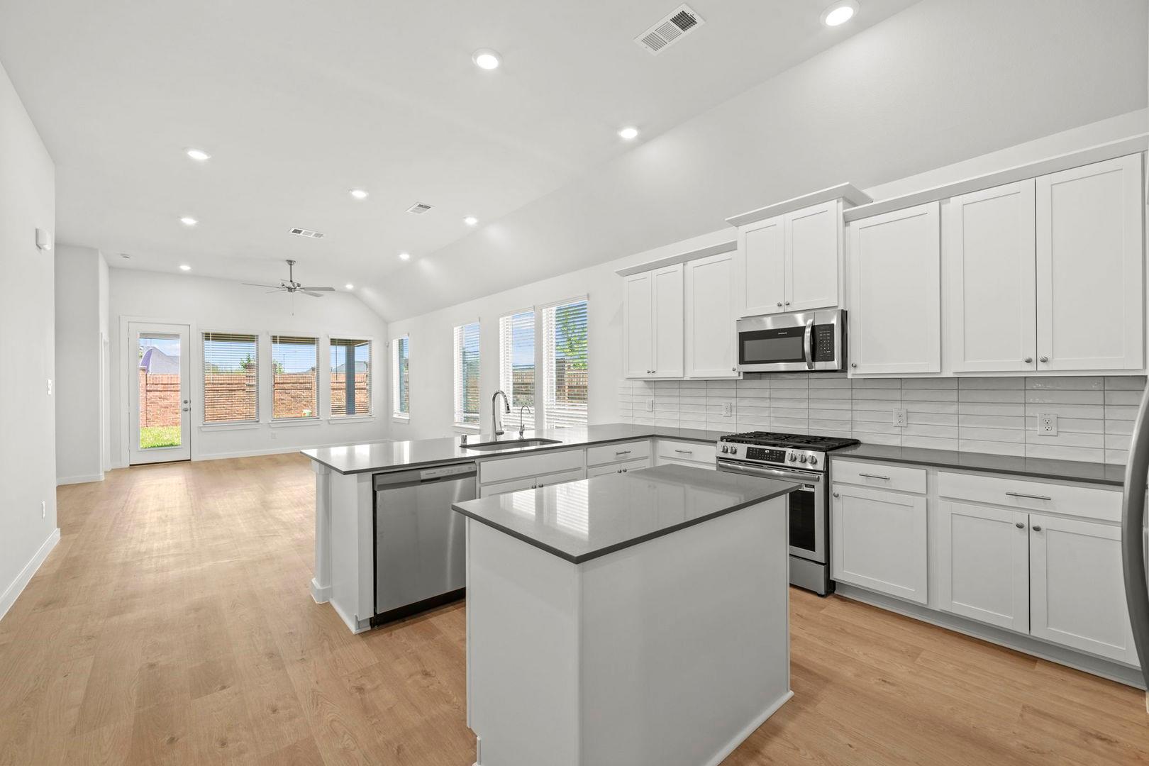 216 Rock Daisy Trl photo 4