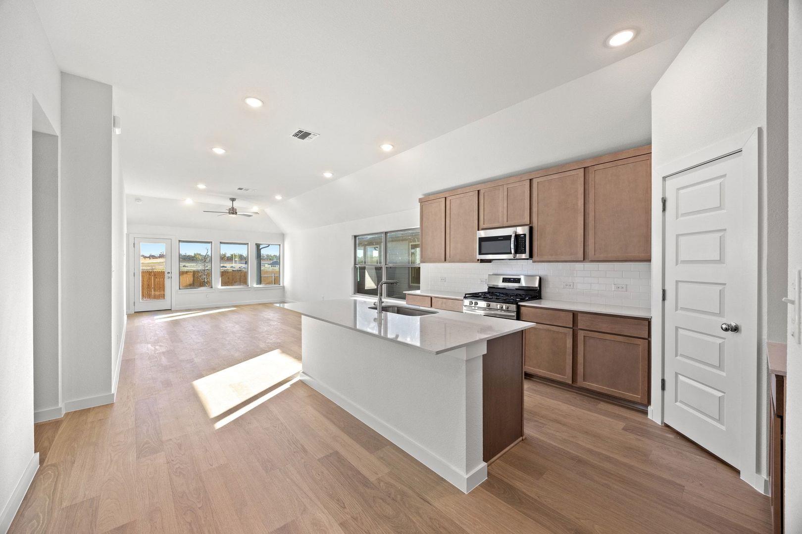 10906 Mystic Timber Dr photo 7