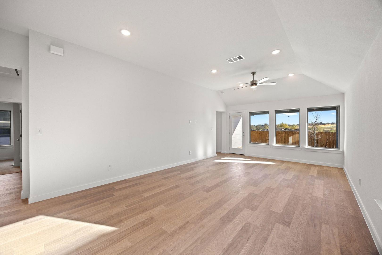 4709 Native Pearl photo 8