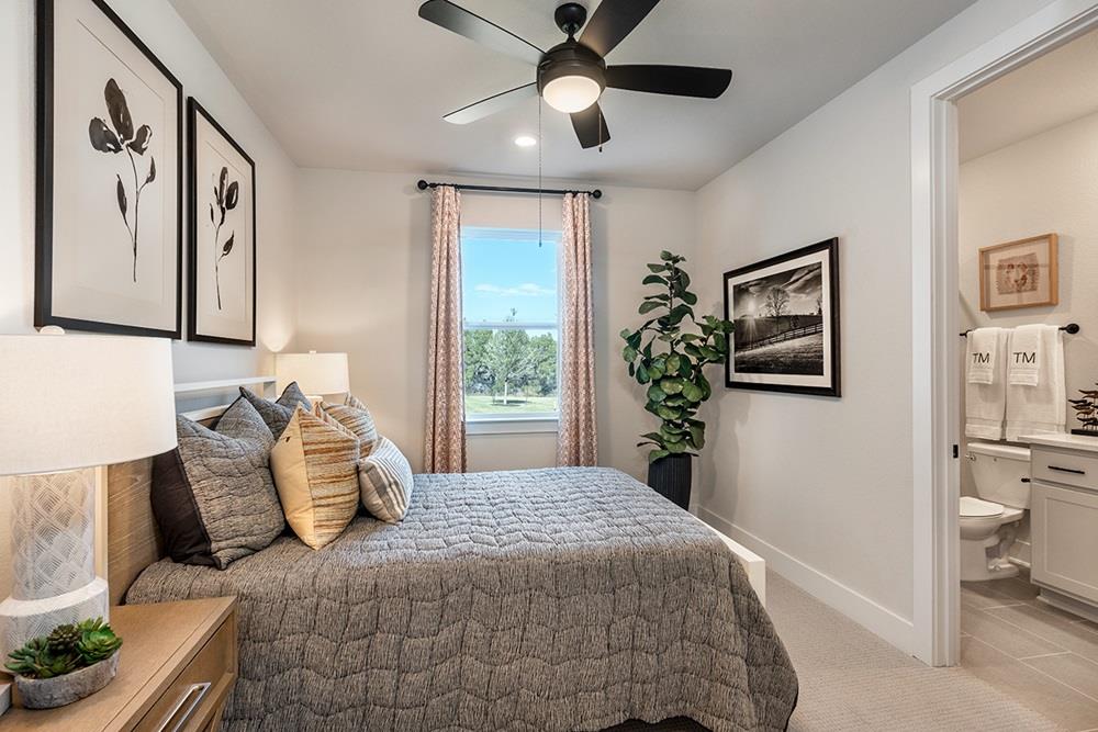 1505 Novara Trl photo 10