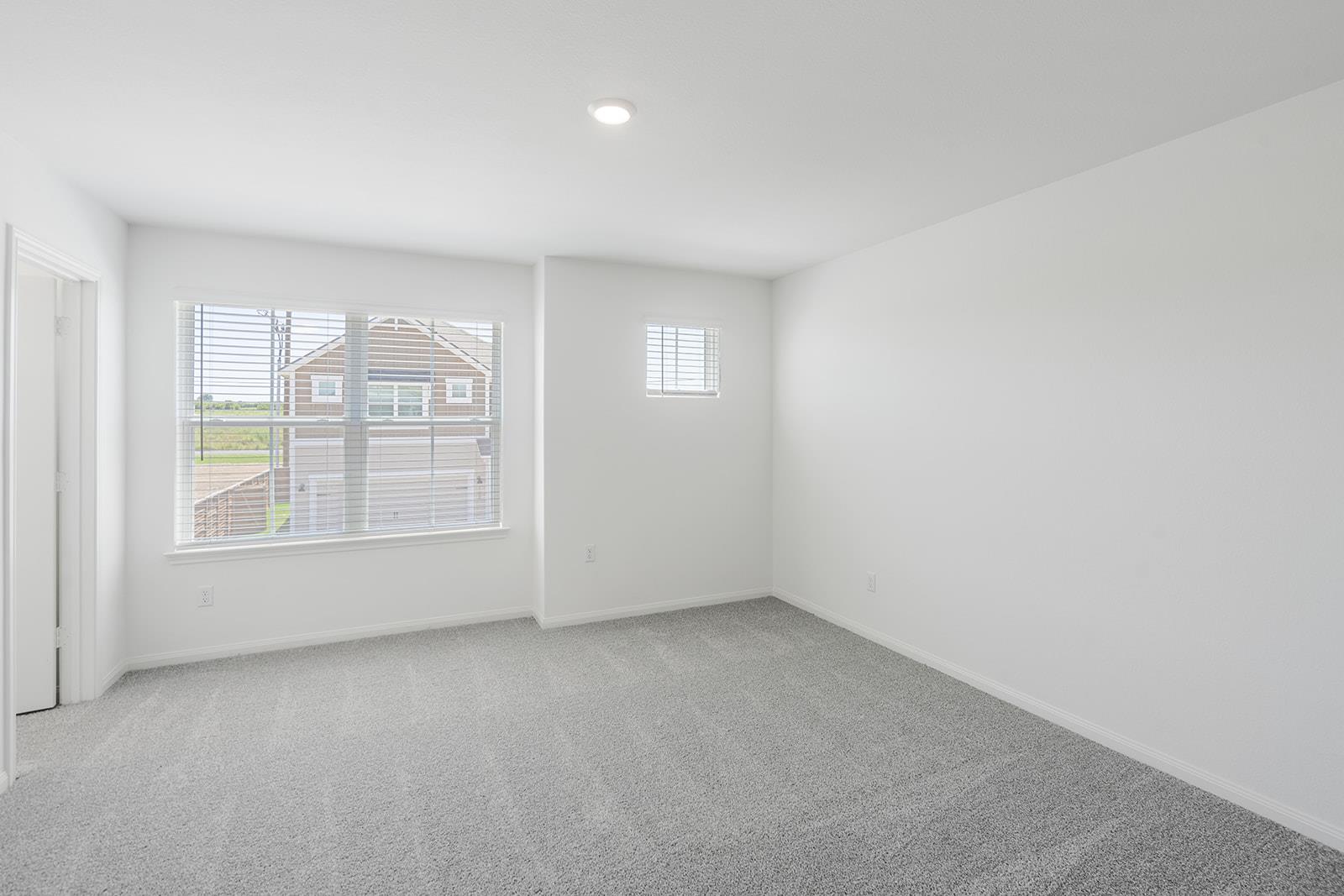120 Desert Hare Dr photo 4