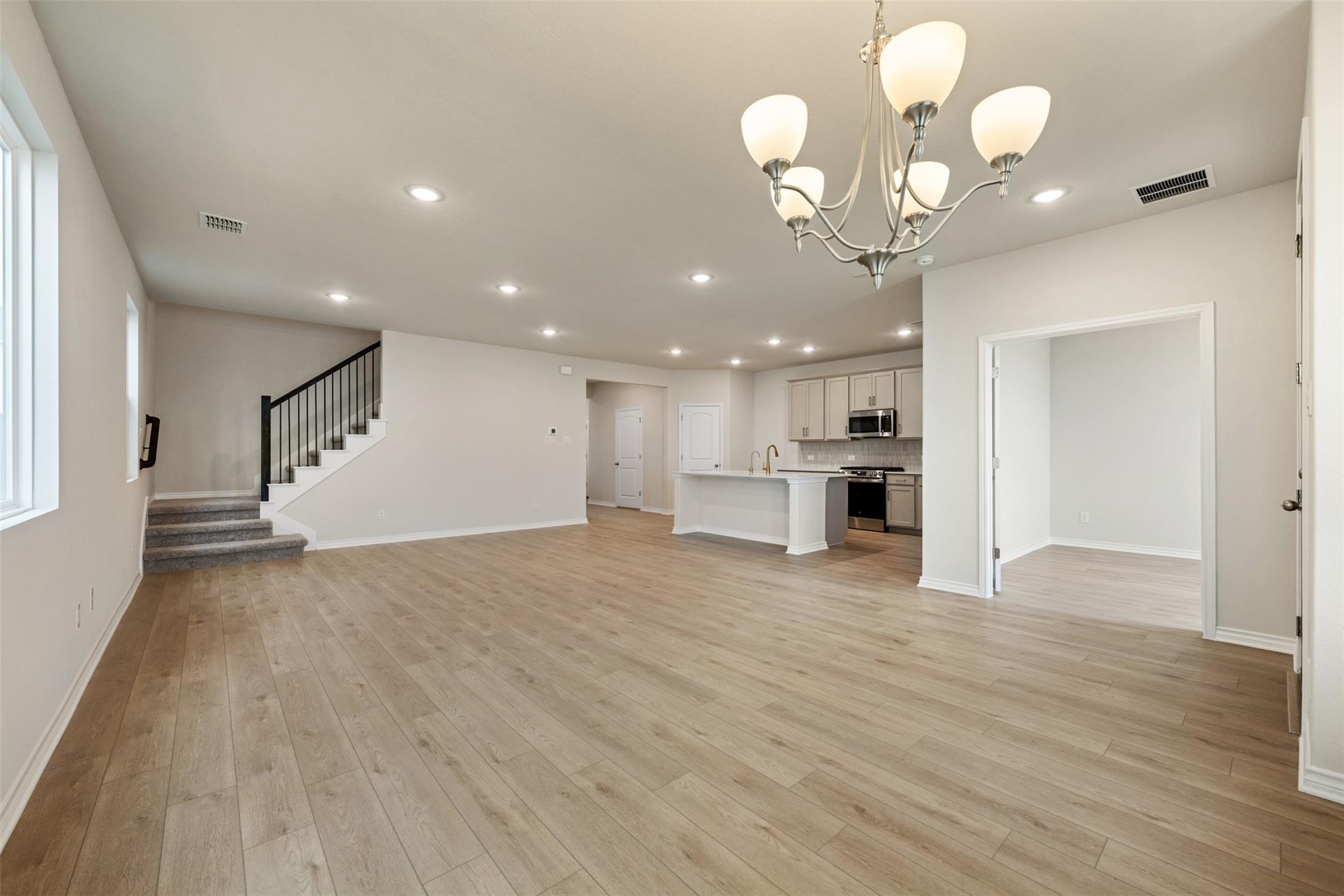 429 Carr Dr photo 10