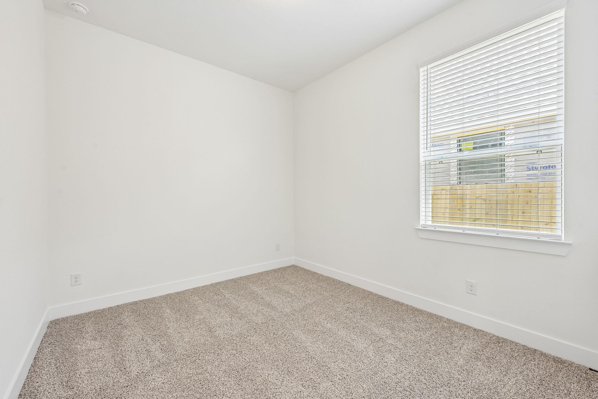 13709 Ryan Range Ln photo 6