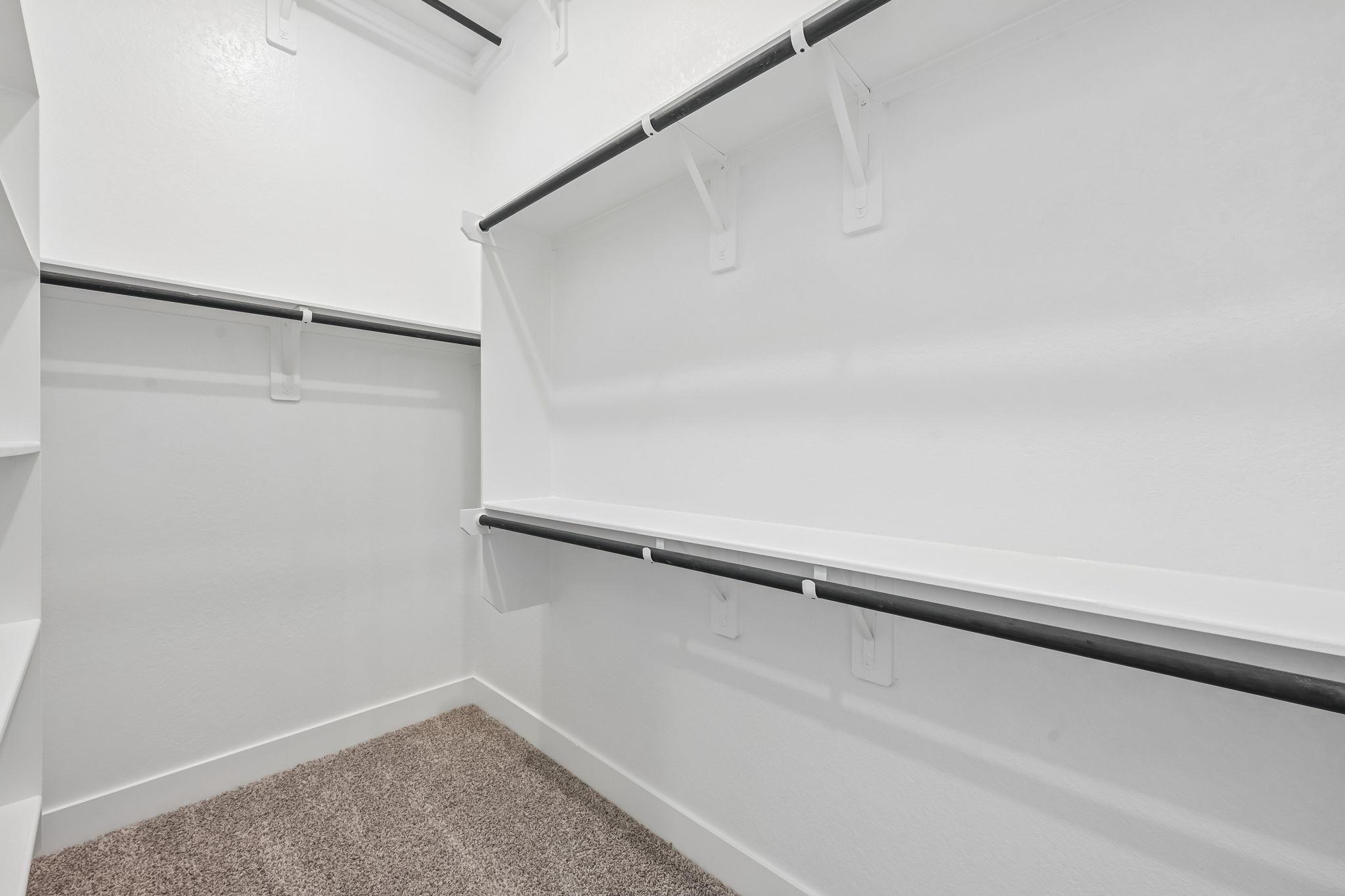 13709 Ryan Range Ln photo 8