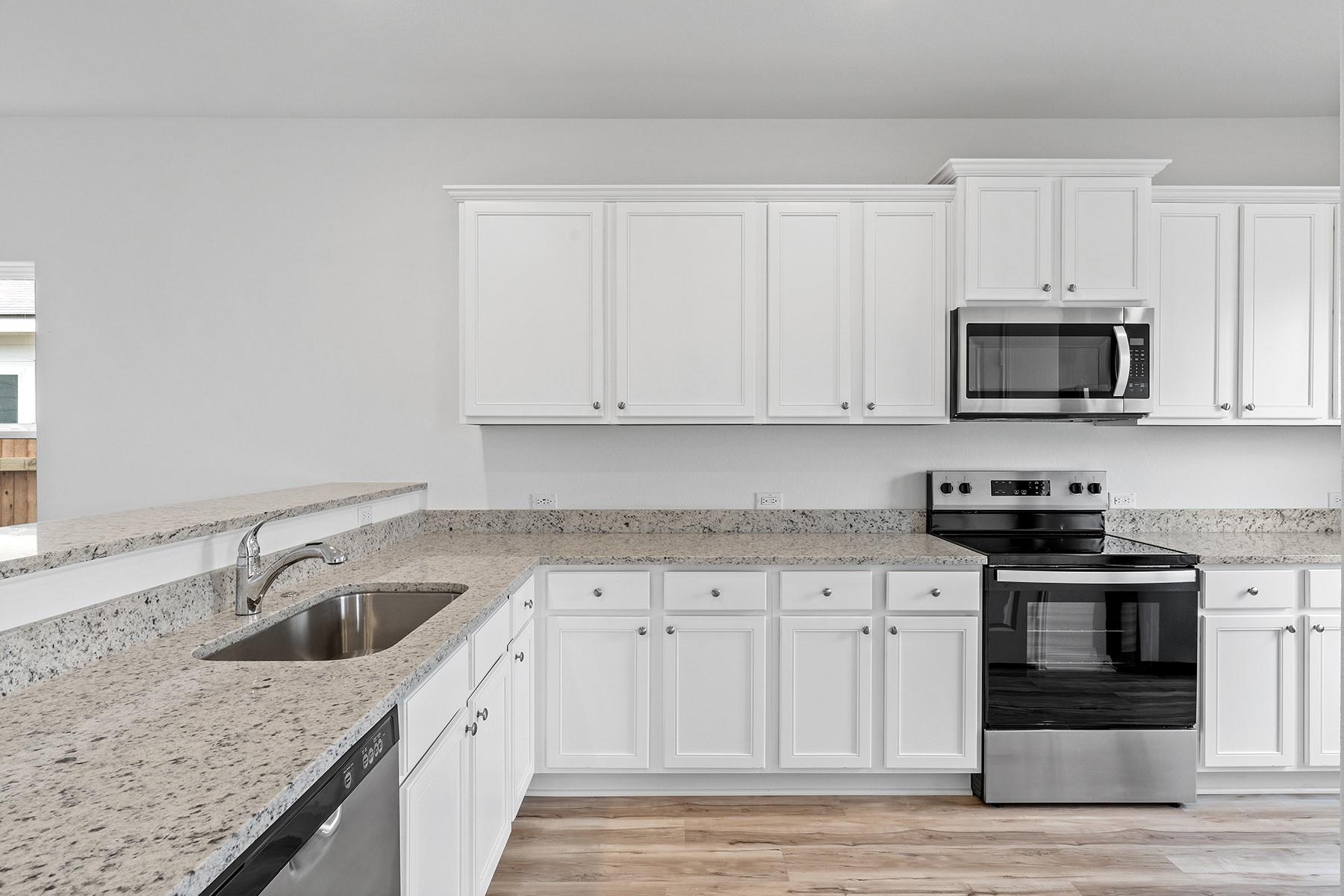 201 Paradise Canyon Dr photo 3