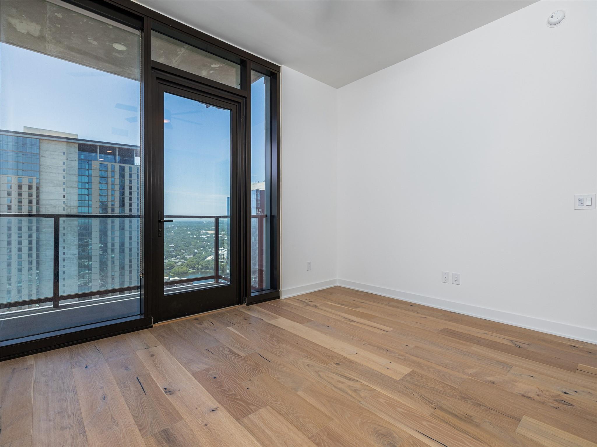 84 East Ave #3308 photo 11