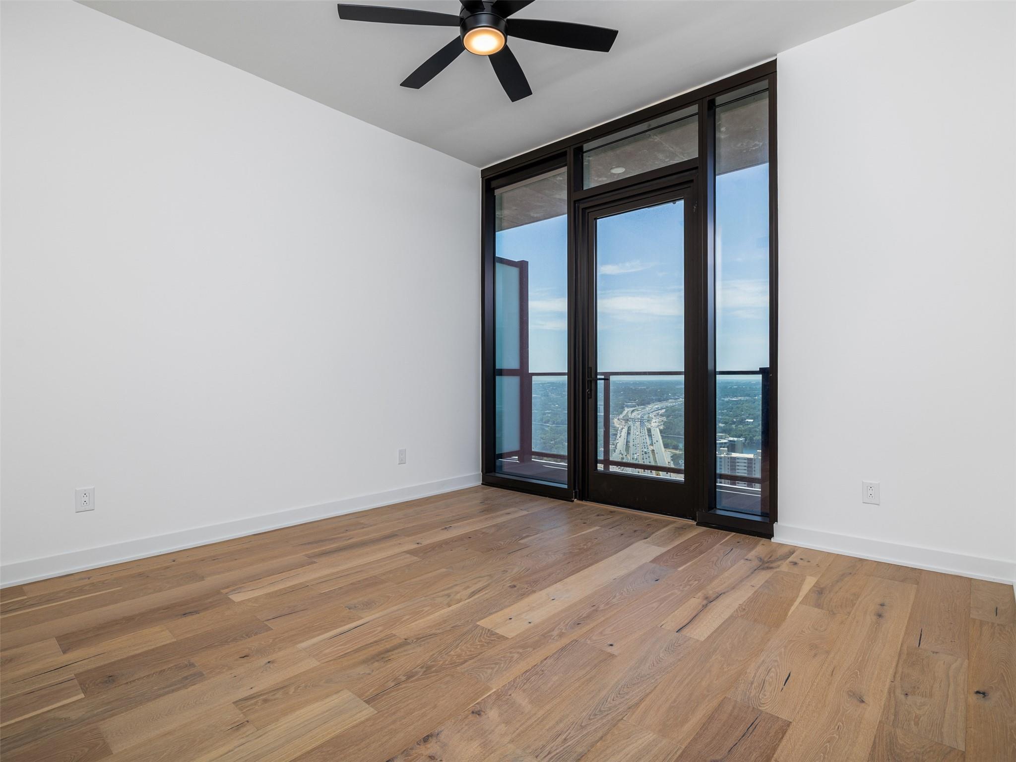 84 East Ave #3308 photo 9
