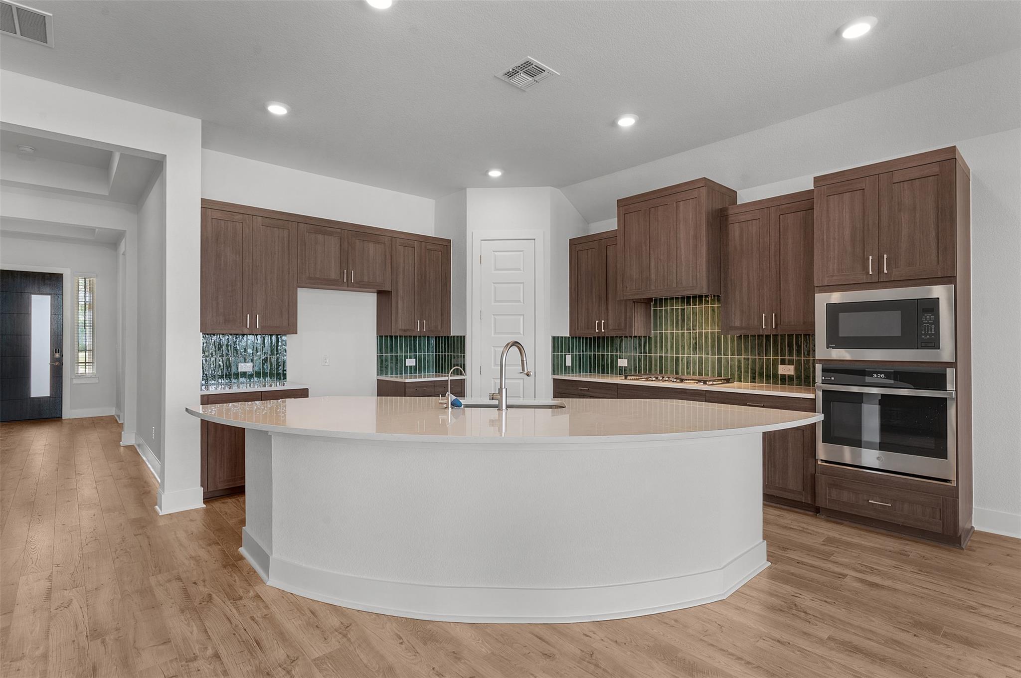 101 Lady Fern Dr photo 10