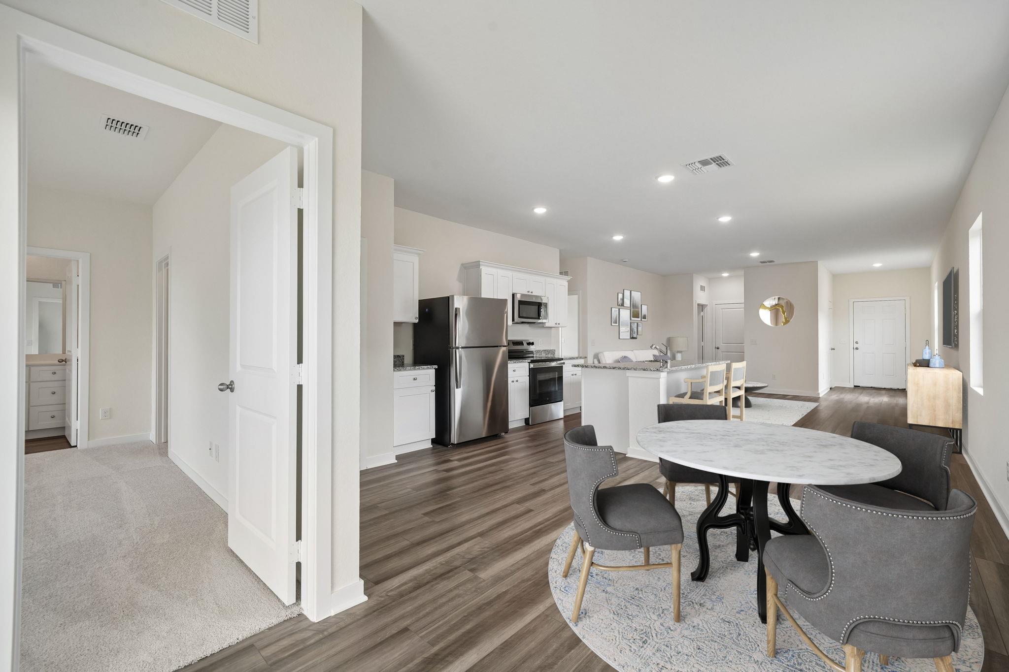 5305 Calluna Dr photo 4