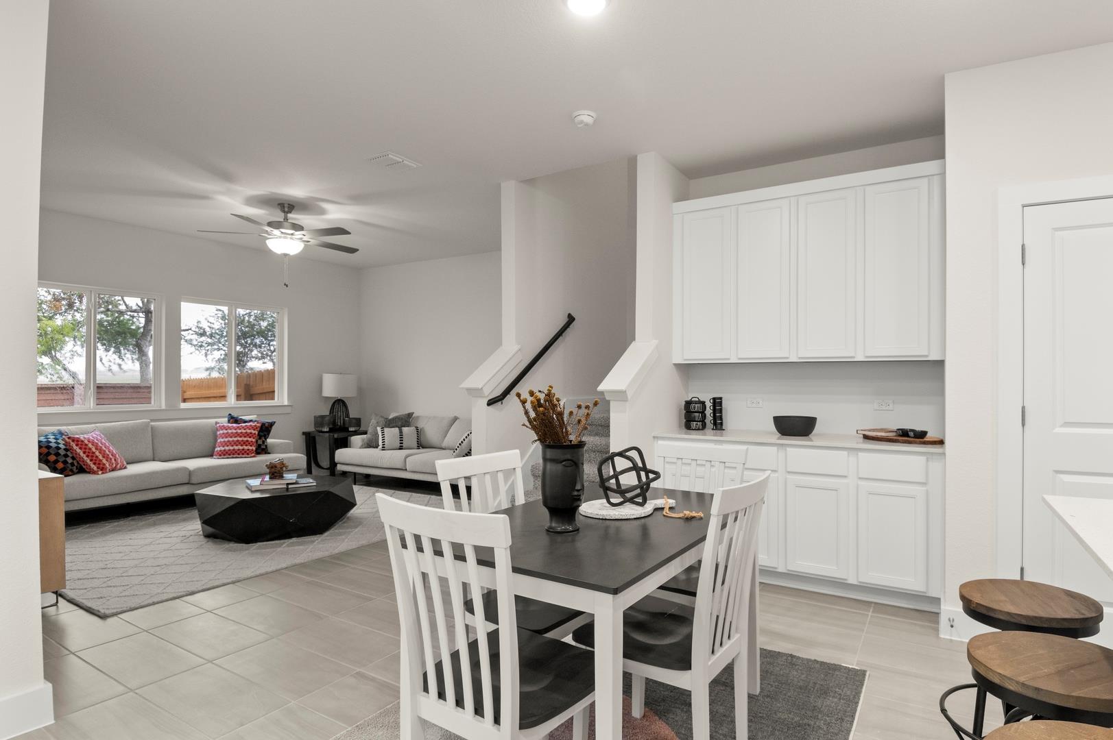 803 White Steppe Way photo 3
