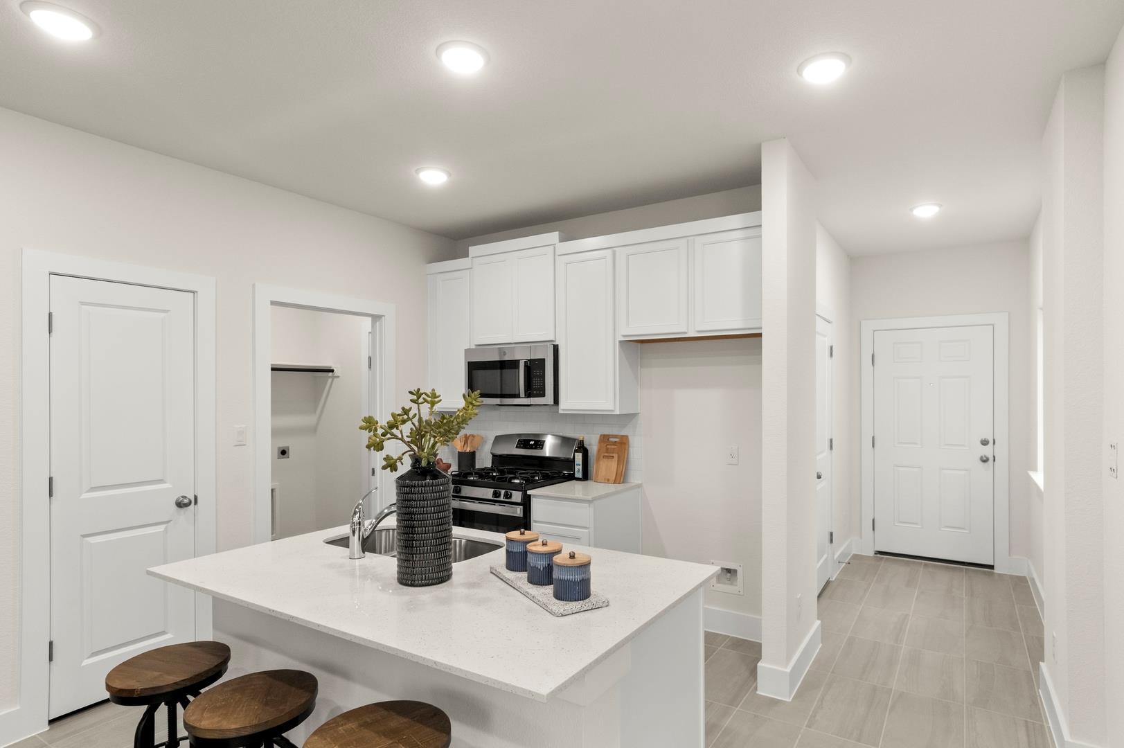 803 White Steppe Way photo 8