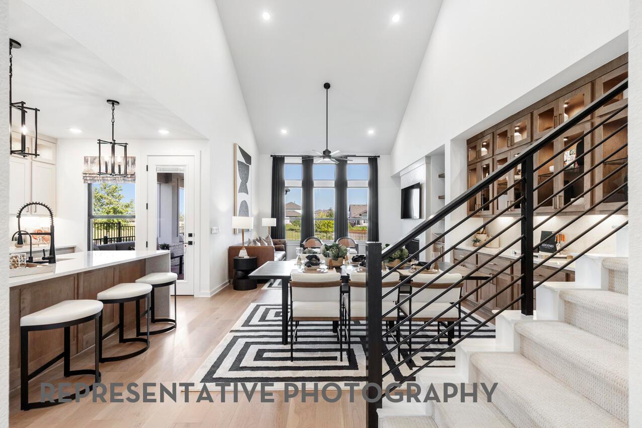 108 Top View Dr photo 8