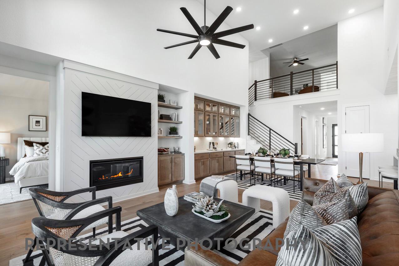 108 Top View Dr photo 9