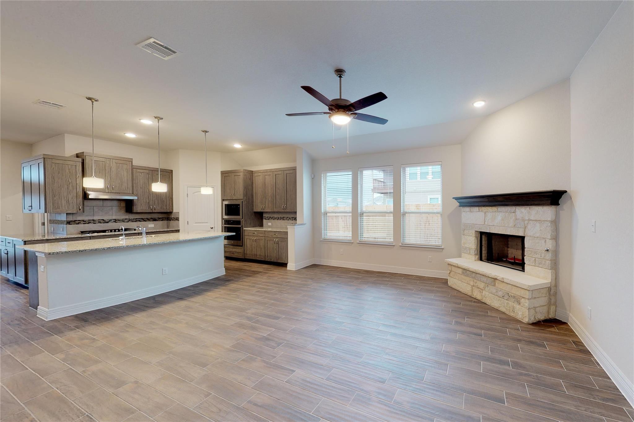 217 Blue Vervain Trl photo 3