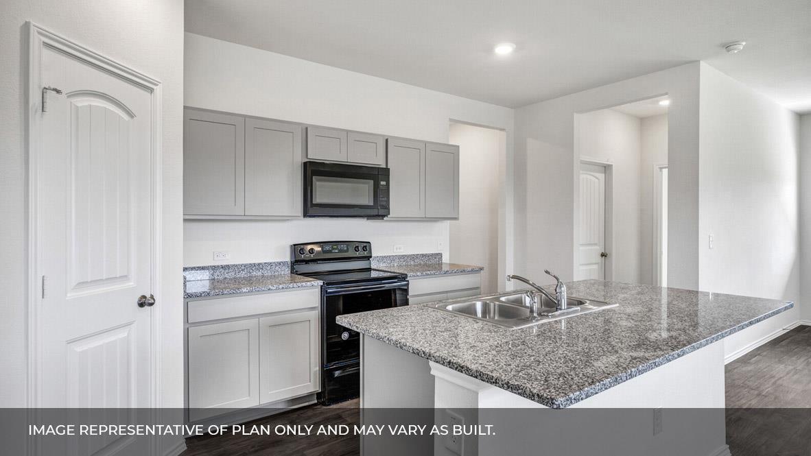 20131 Heinrich Ln photo 3