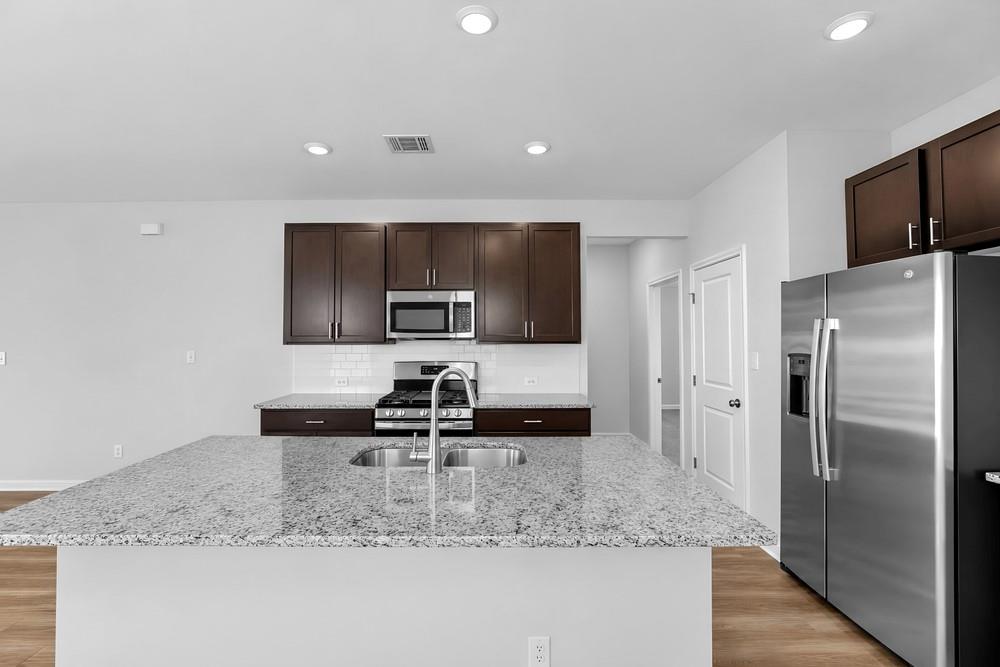 166 Jake Pine Dr photo 5