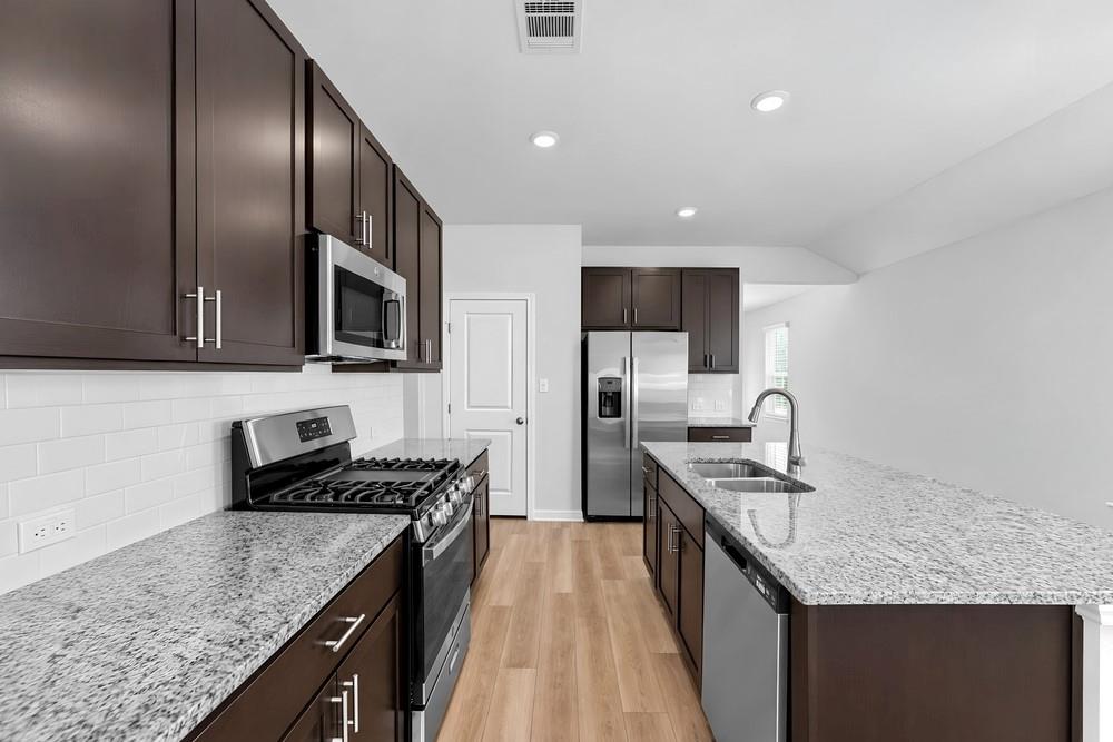 166 Jake Pine Dr photo 6