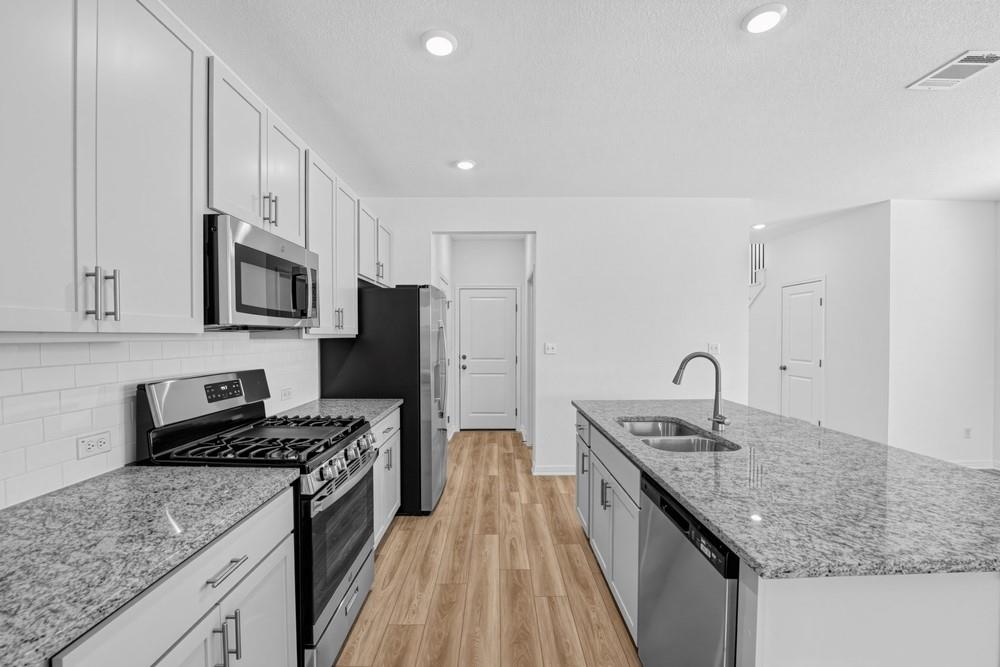 158 Jake Pine Dr photo 6