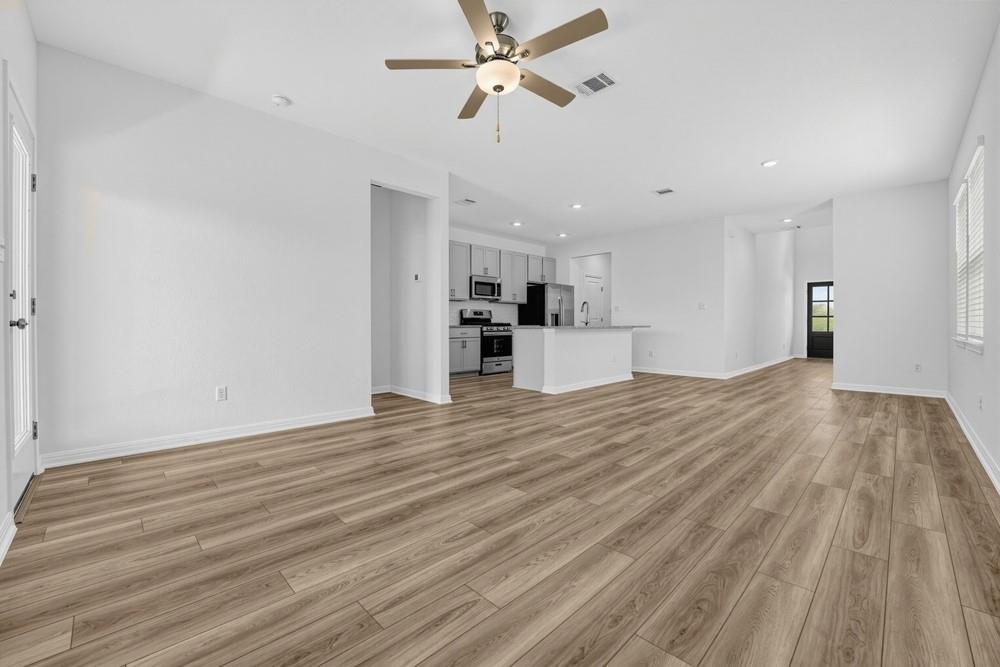 158 Jake Pine Dr photo 7