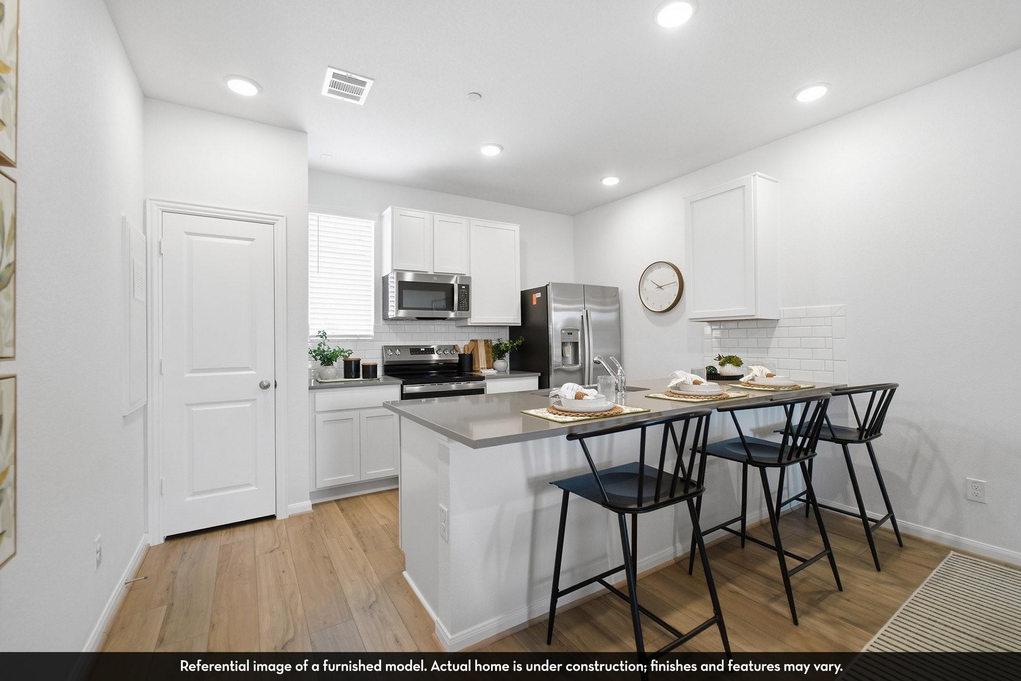 500 Municipal Dr #404 photo 11