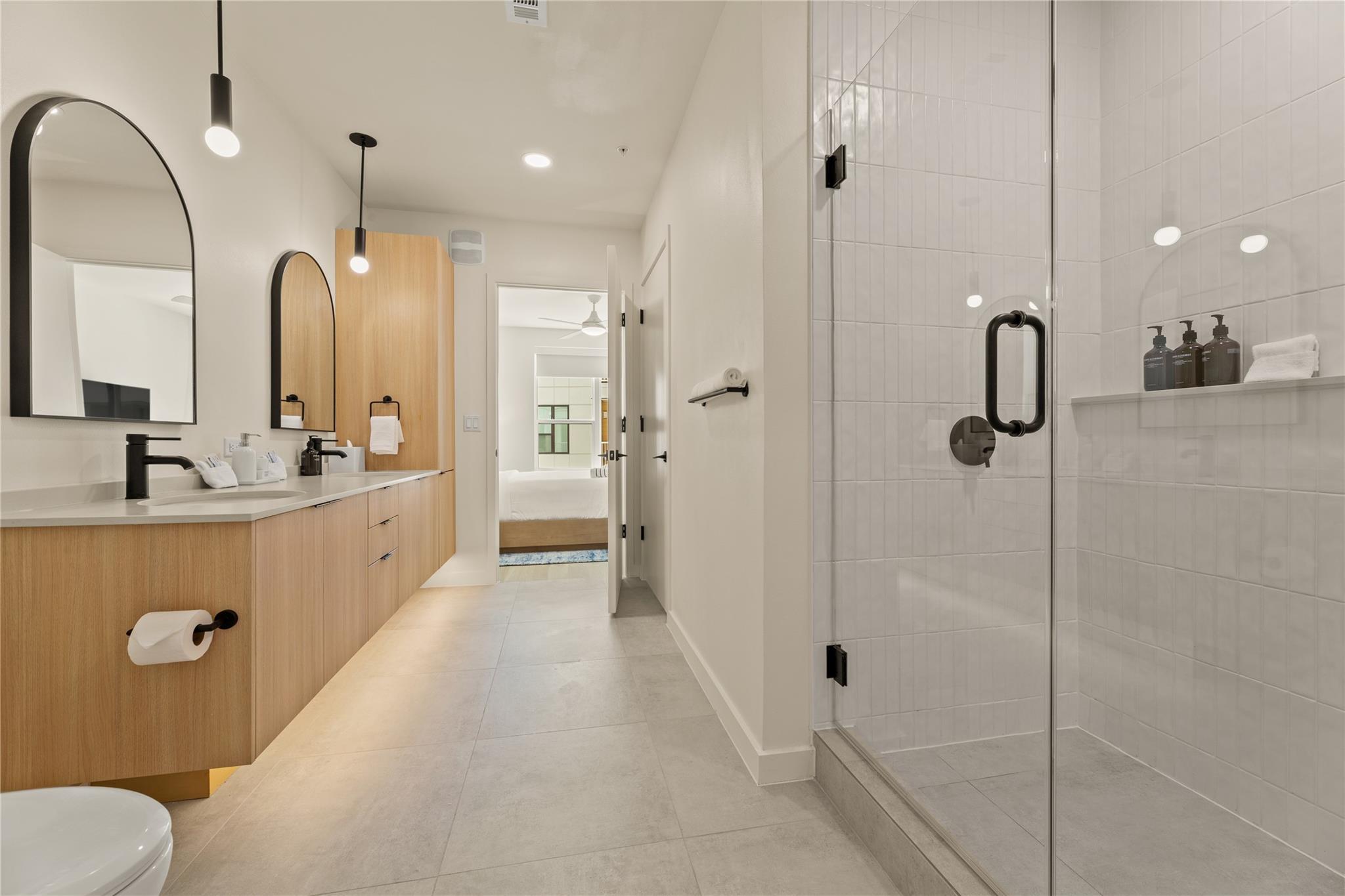 2323 S Lamar Blvd #204 photo 12