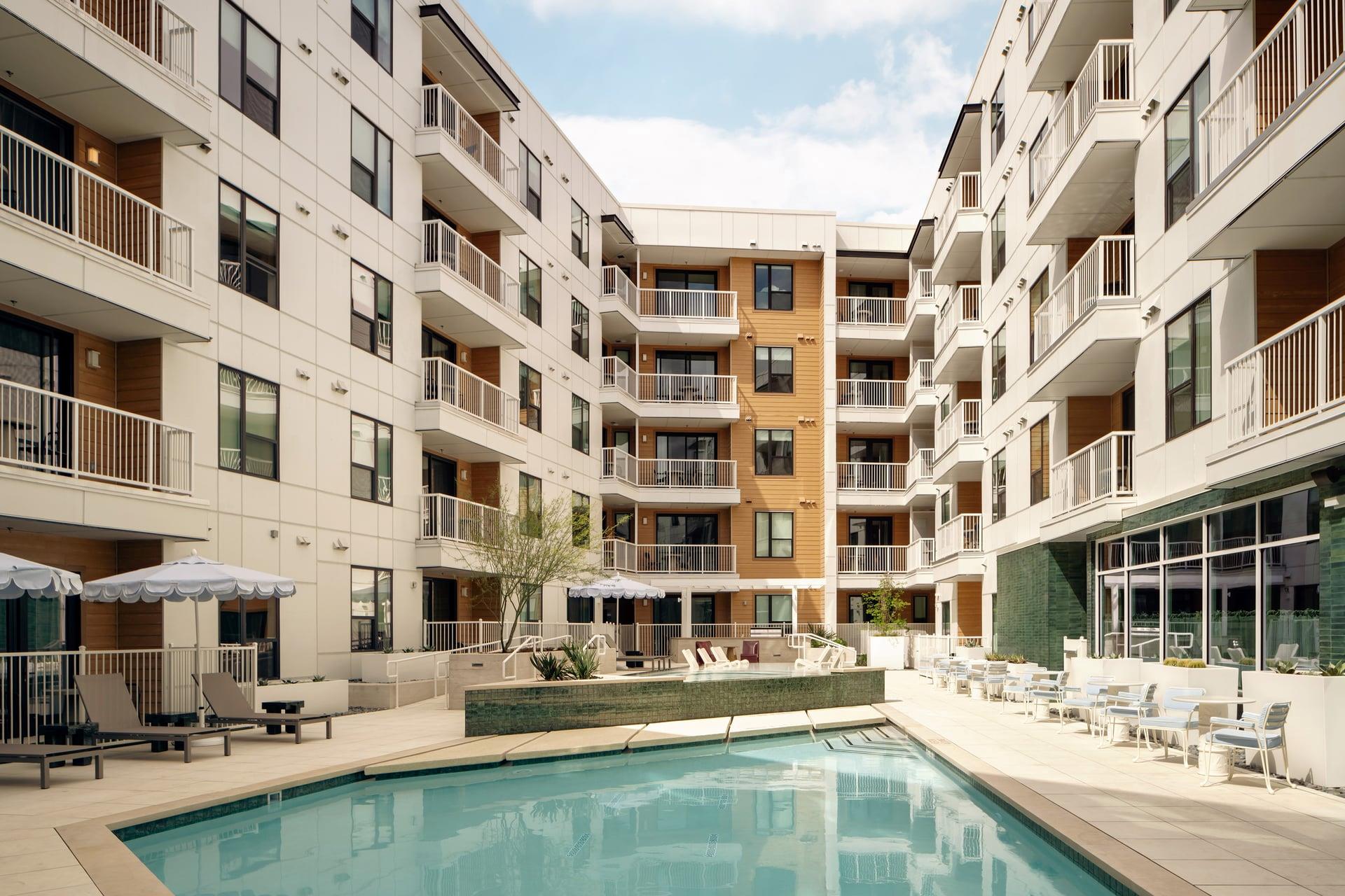 2323 S Lamar Blvd #204 photo 4