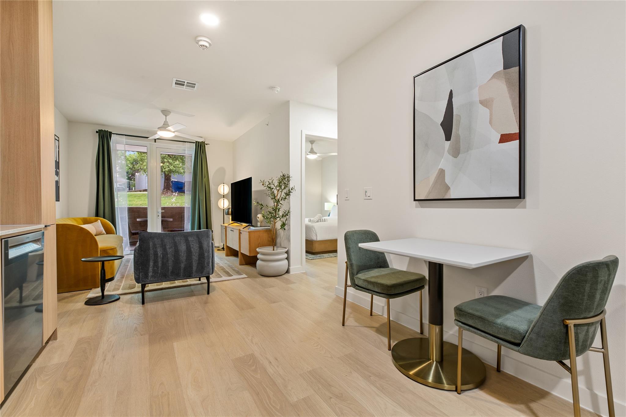 2323 S Lamar Blvd #128 photo 4