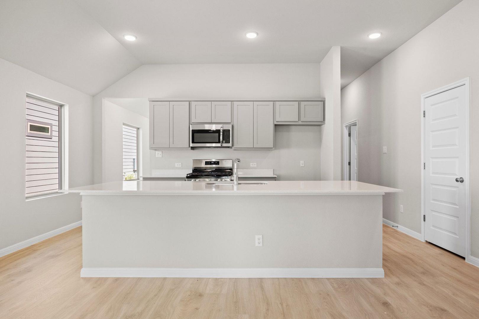5701 Koshoa Dr photo 5