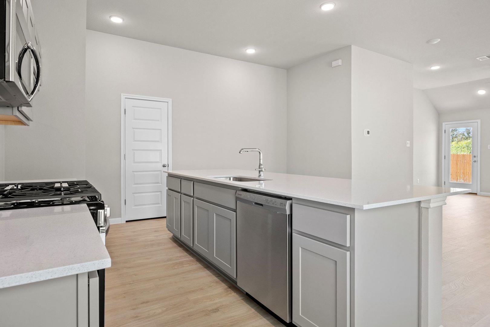 5701 Koshoa Dr photo 6