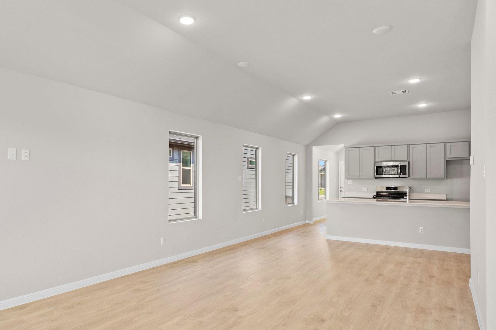 5701 Koshoa Dr photo 9