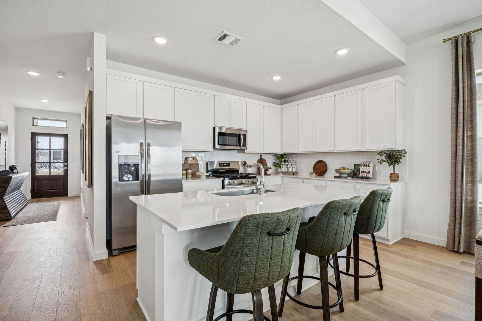 4725 Bridwell photo 7