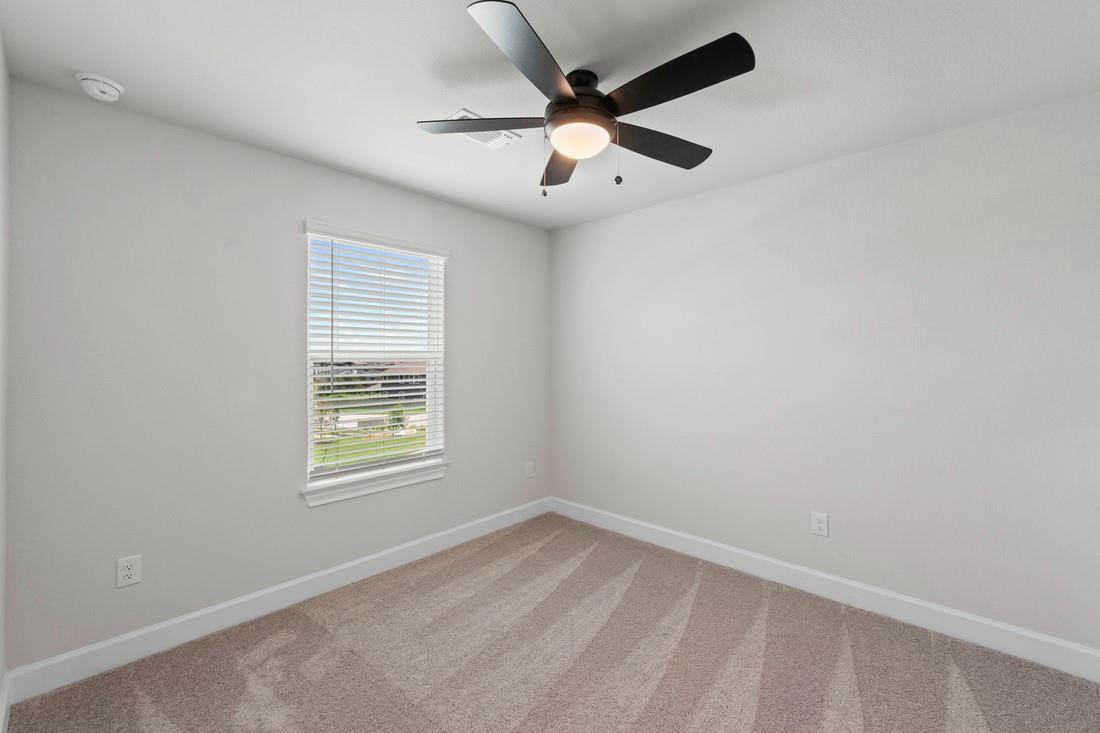 9517 Balmy Ln photo 11