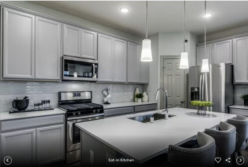 208 Amista Dr photo 5