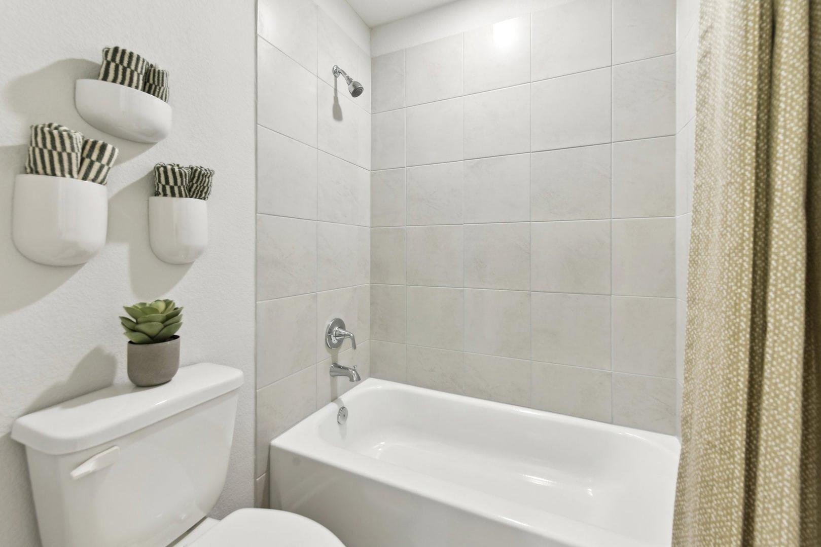 10932 Tallsalt Dr photo 4