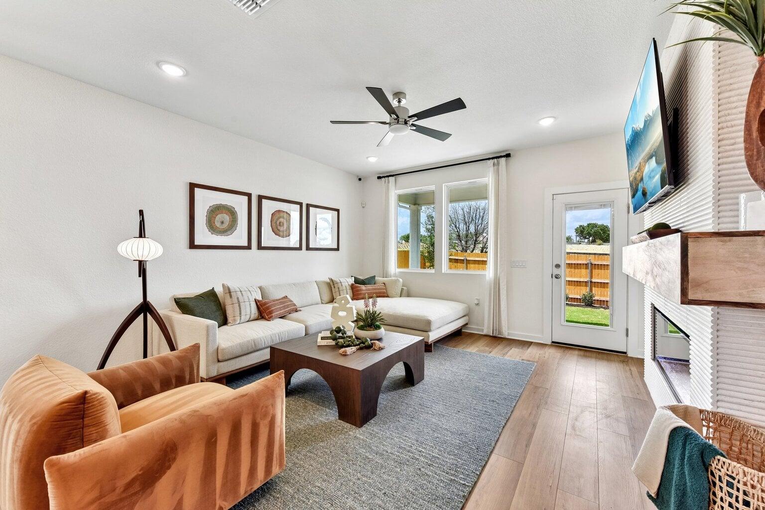 10924 Tallsalt Dr photo 5