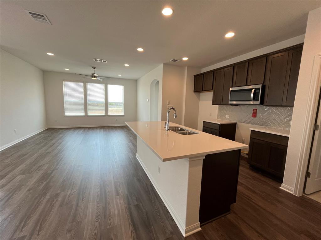 5326 Ovile St photo 11