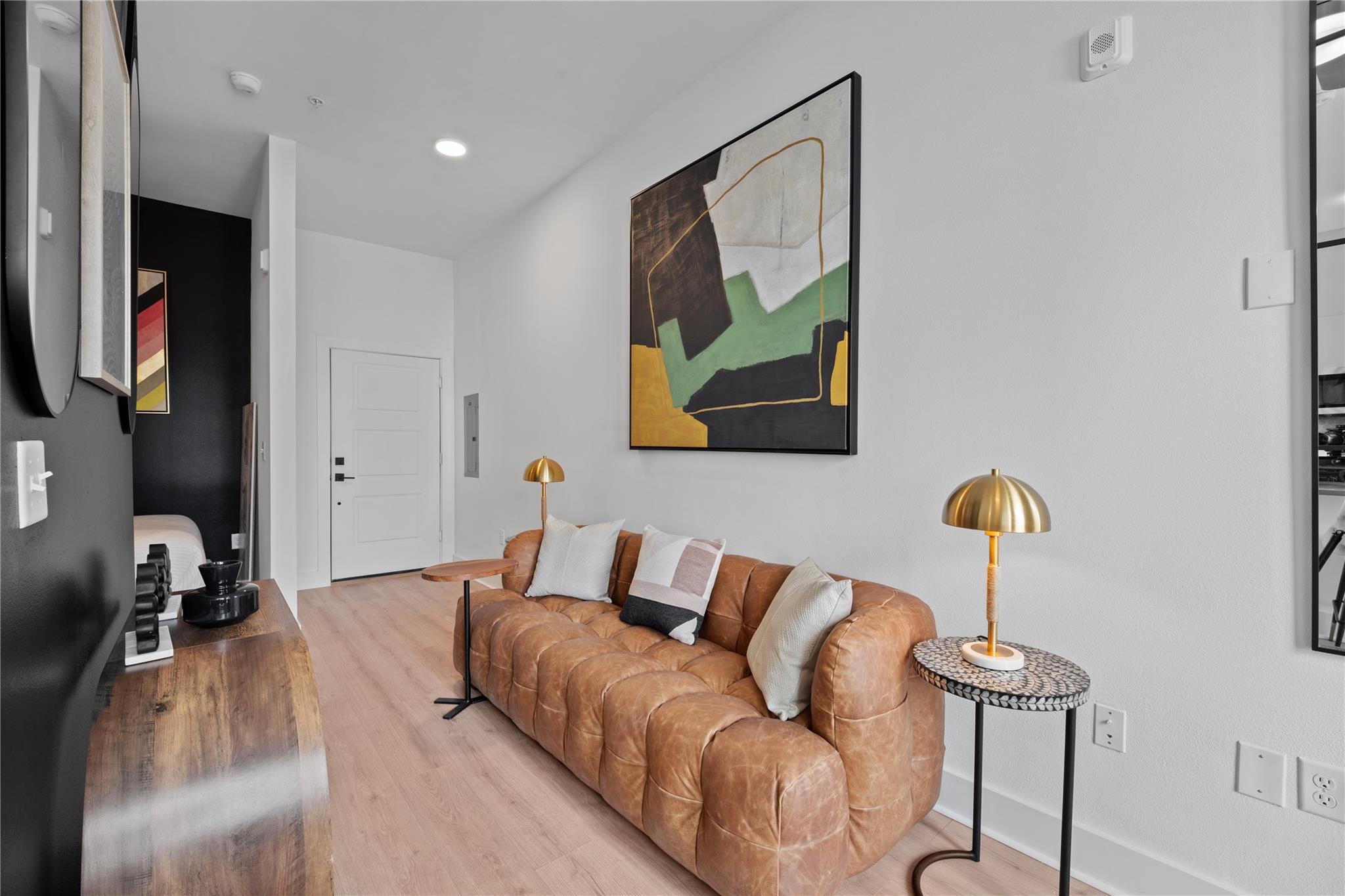 3900 Berkman Dr #206 photo 3