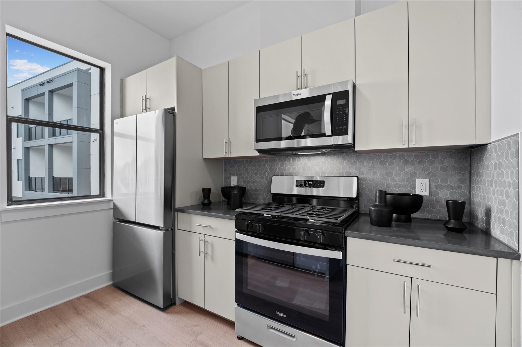 3900 Berkman Dr #206 photo 10