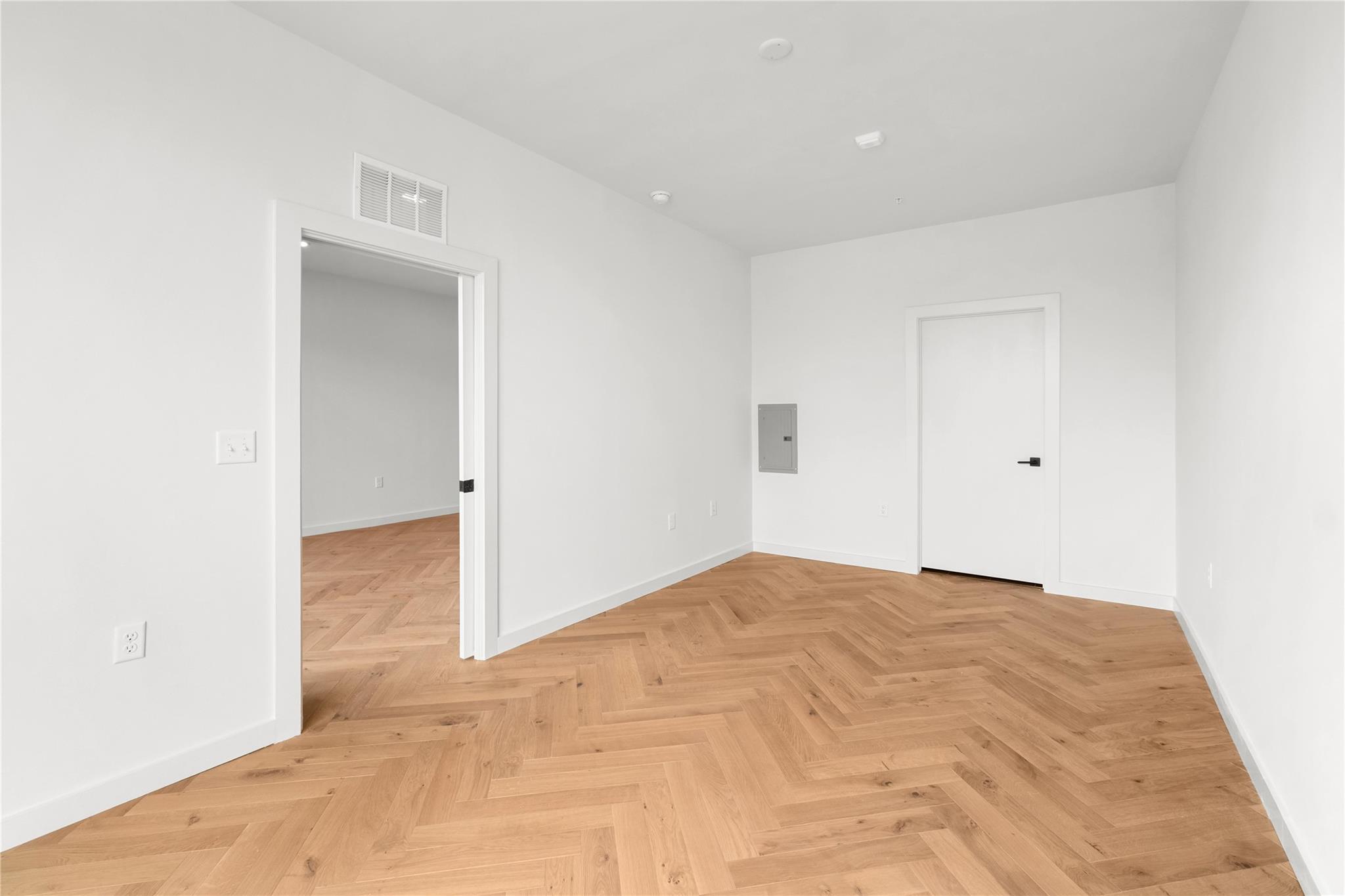 2209 S 1st St #311 photo 12