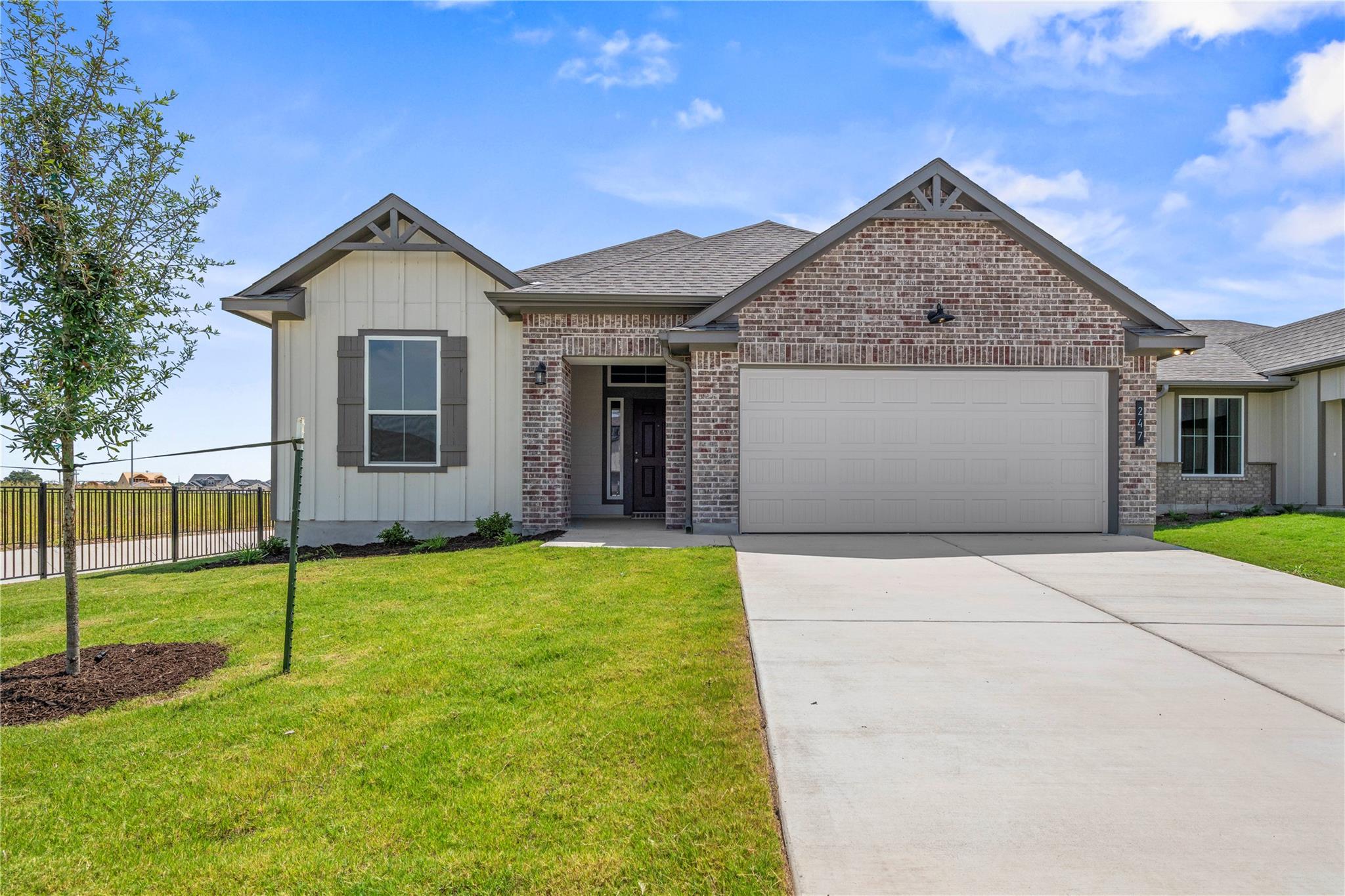 247 Gus Loop