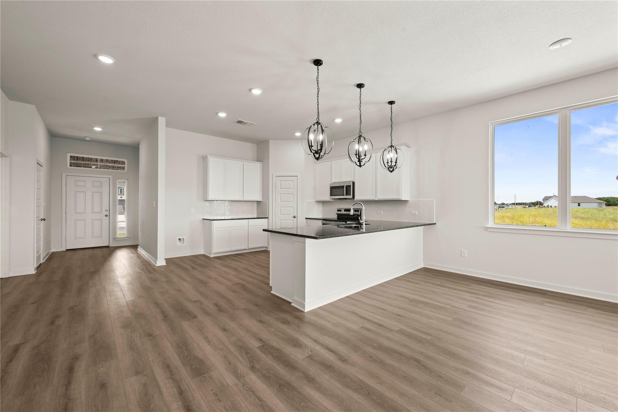 247 Gus Loop photo 12