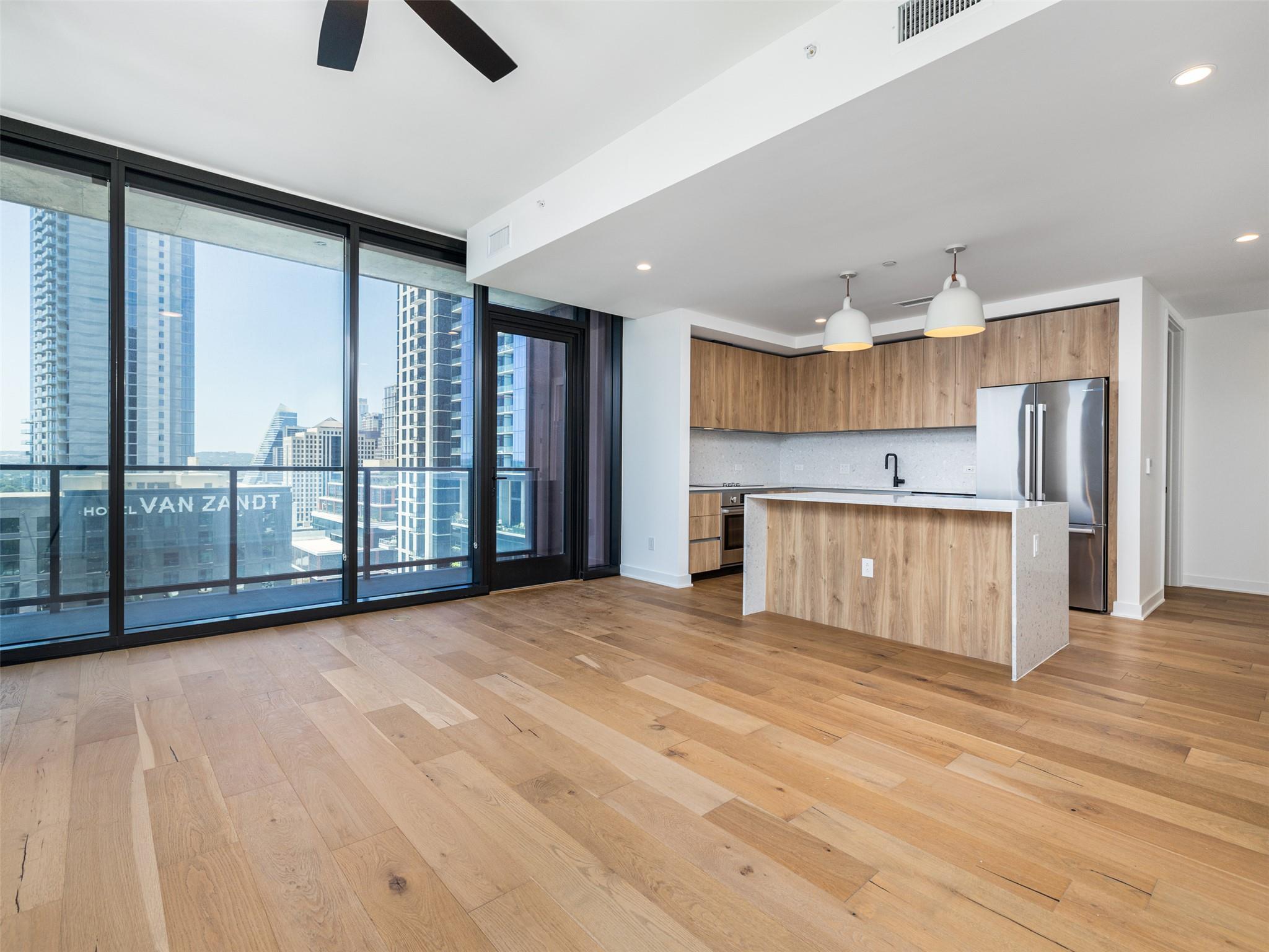 84 East Ave #1309 photo 3