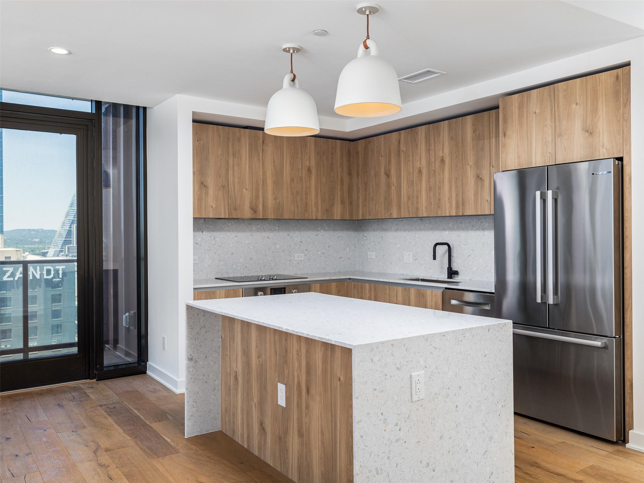 84 East Ave #1309 photo 4