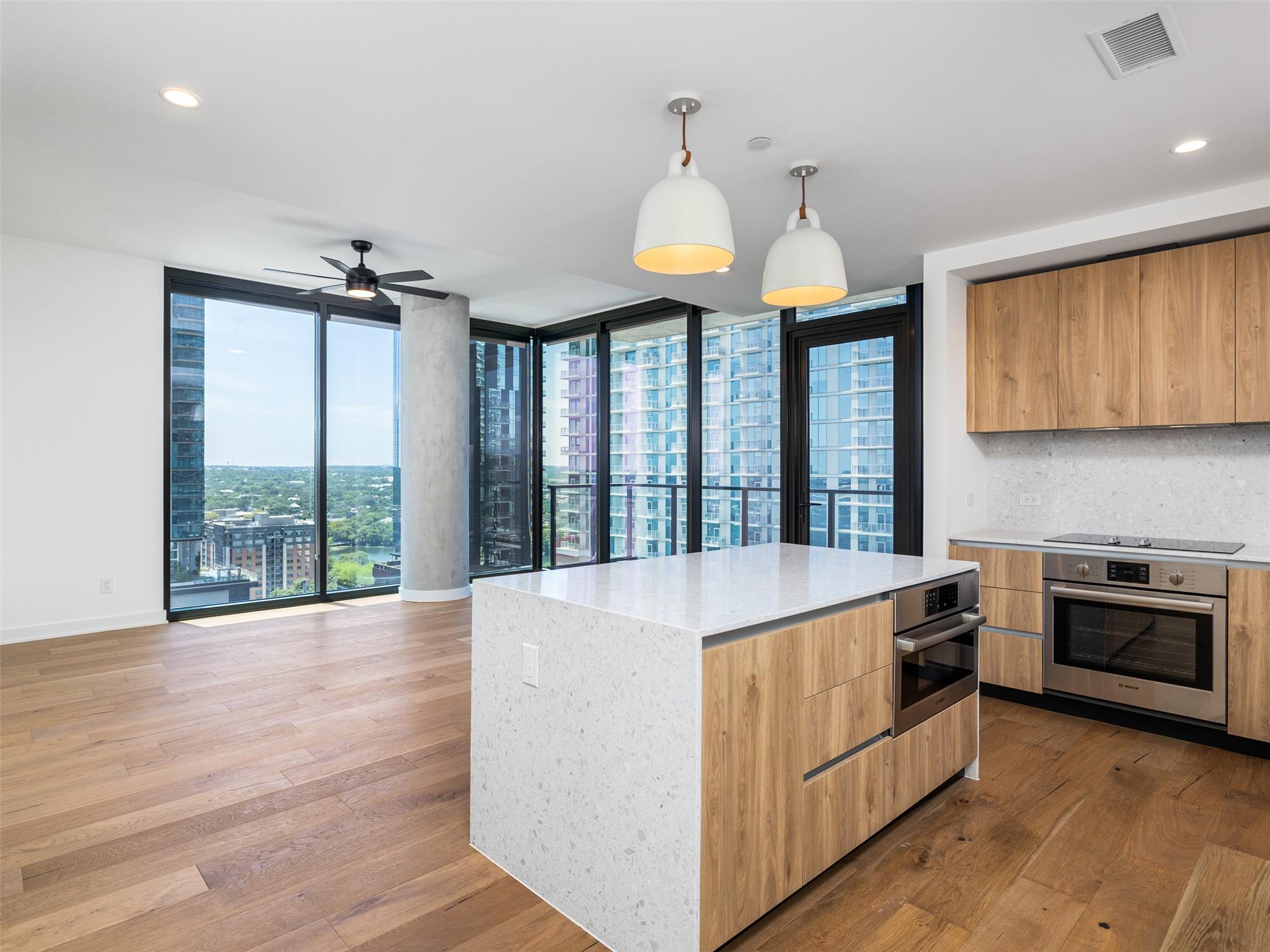 84 East Ave #1309 photo 8