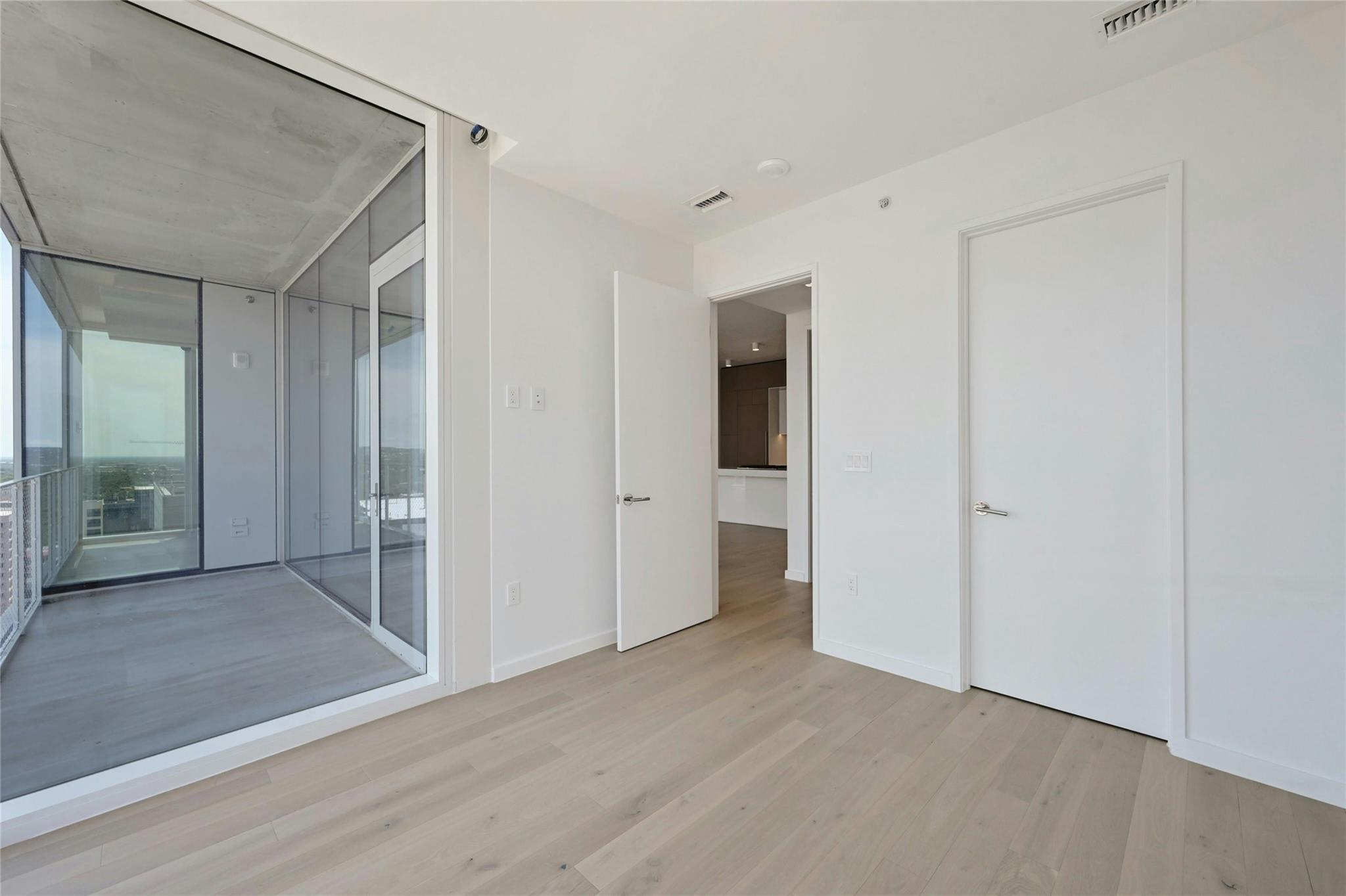 313 W 17th St #2501 photo 12