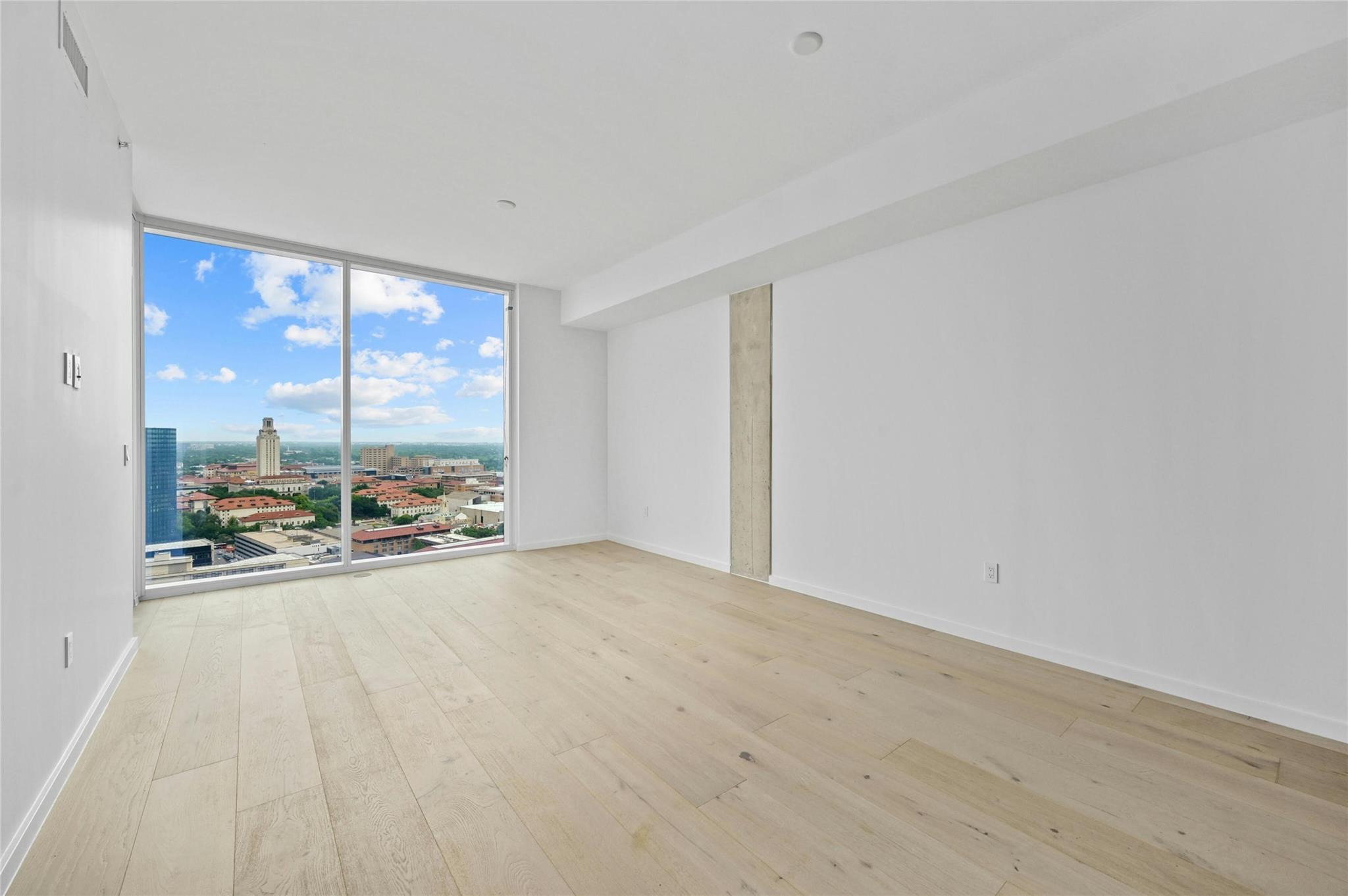 313 W 17th St #2103 photo 4