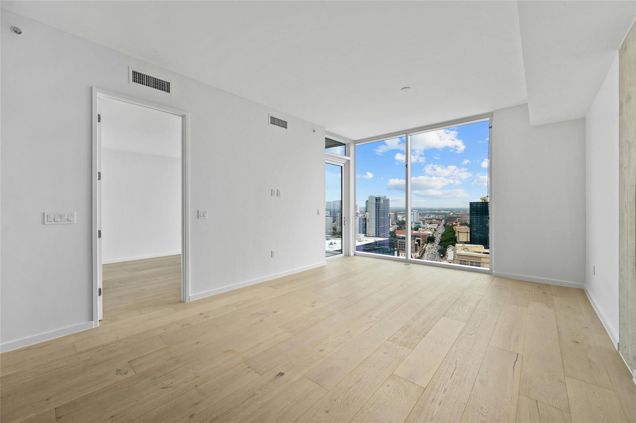 313 W 17th St #2103 photo 6