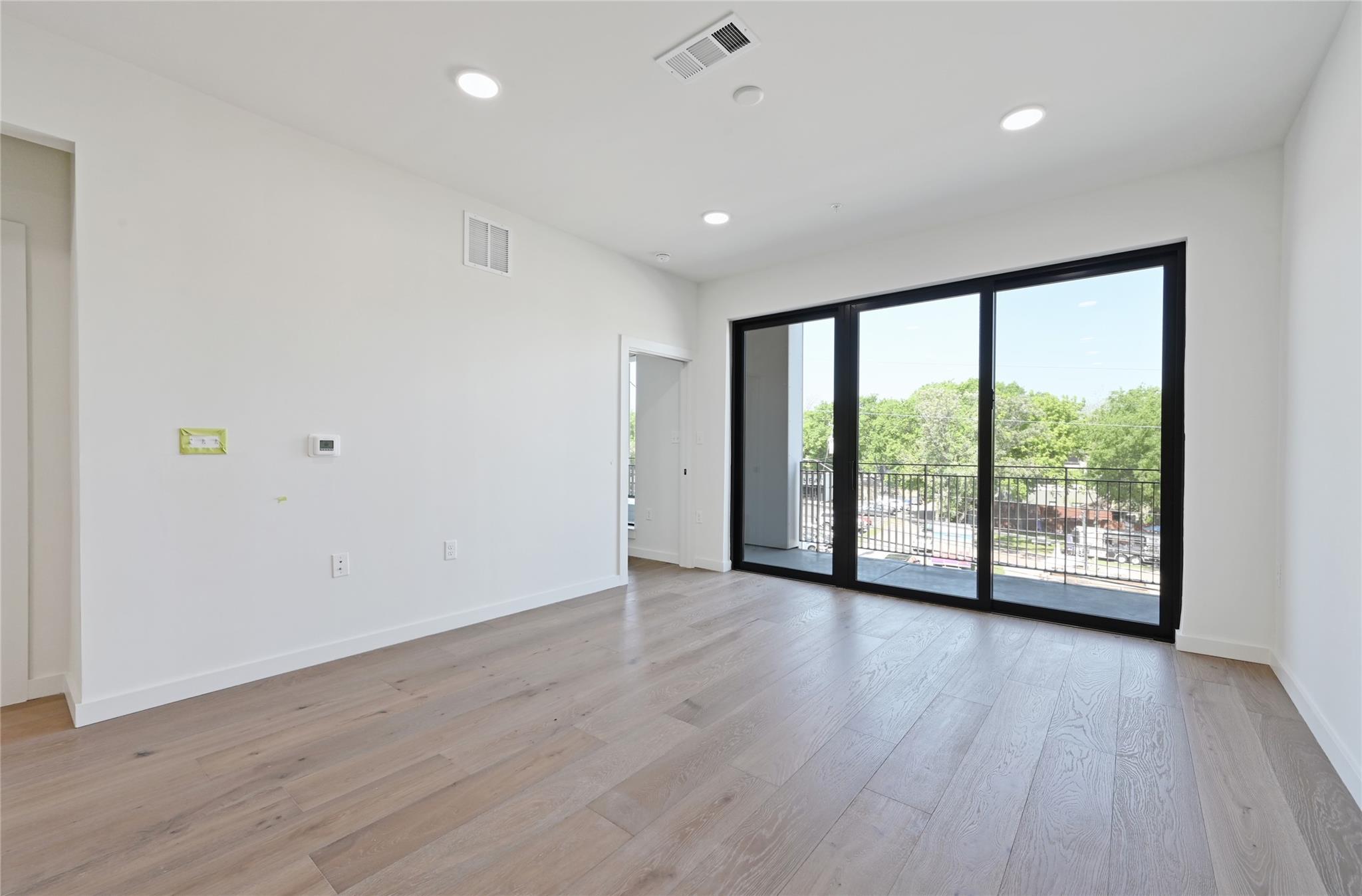 2209 S 1st St #217 photo 4
