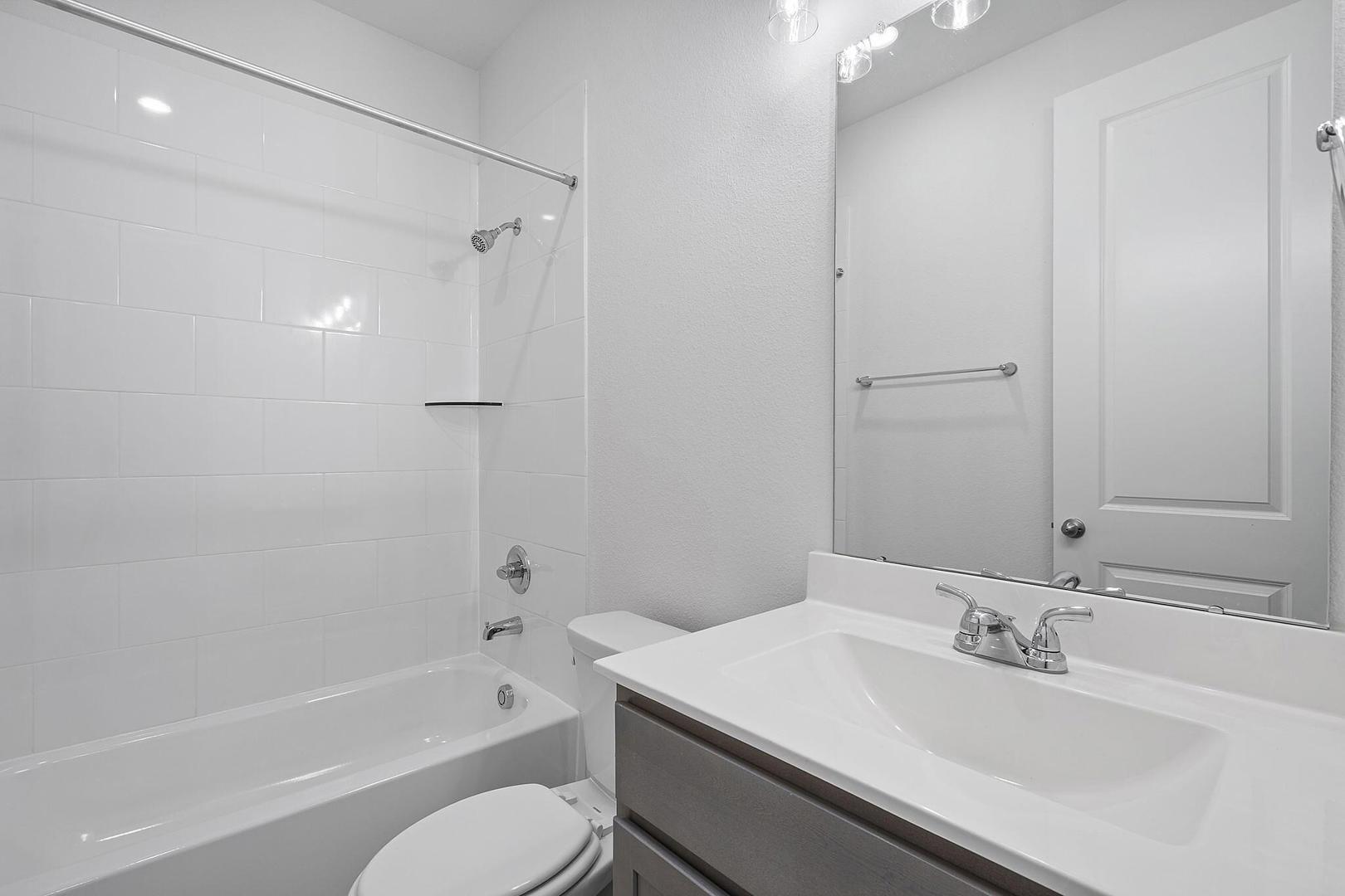 116 Hadleigh Dr photo 11