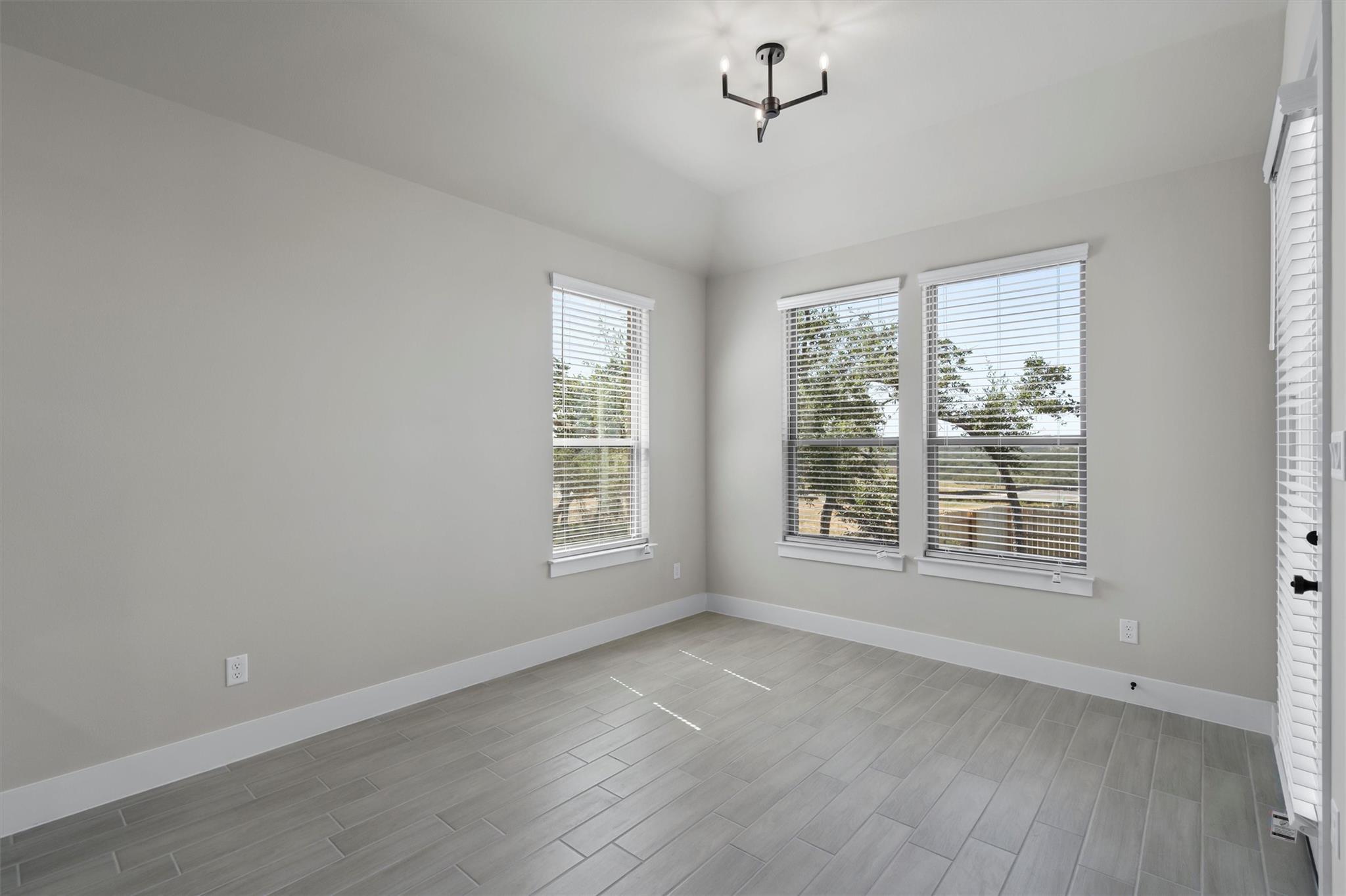 228 Scenic Hills Cir photo 11